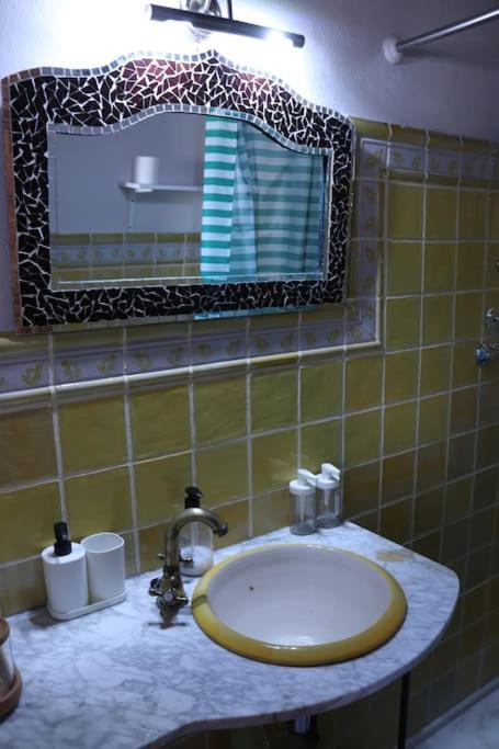 Private Apartment - The Lover'S Nest - Apt Privado Granada Eksteriør bilde